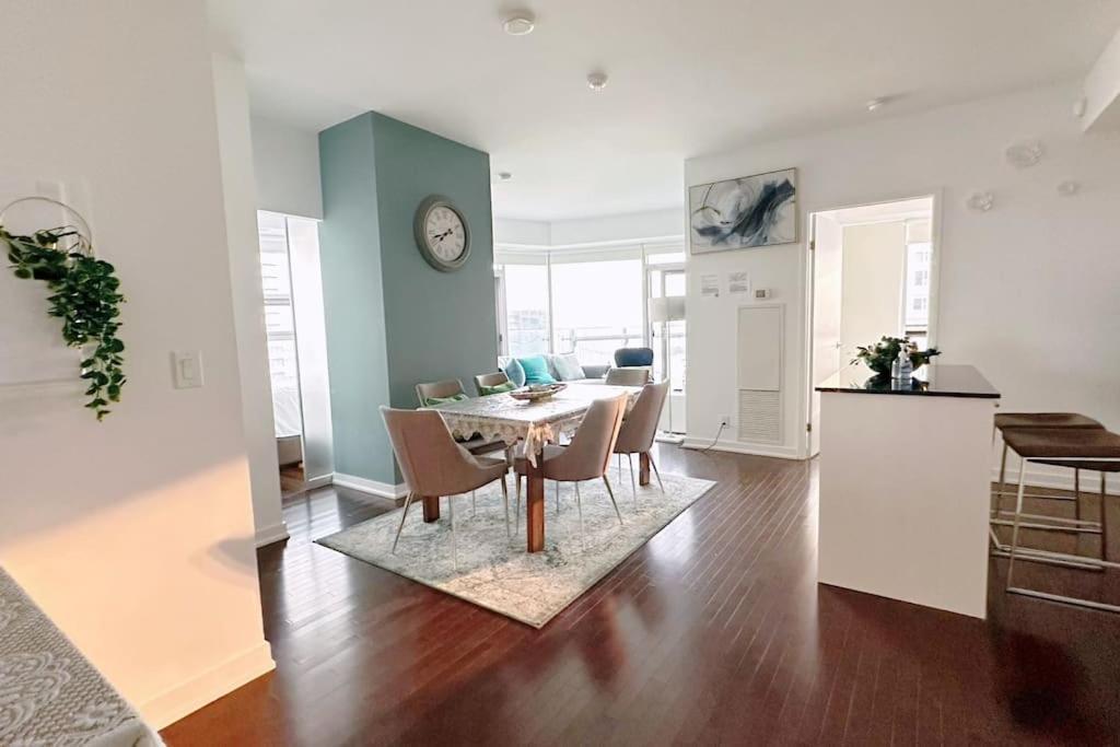 New Superior Lakeview Luxury 3-Bedroom Suite On 48 Floor 多伦多 外观 照片